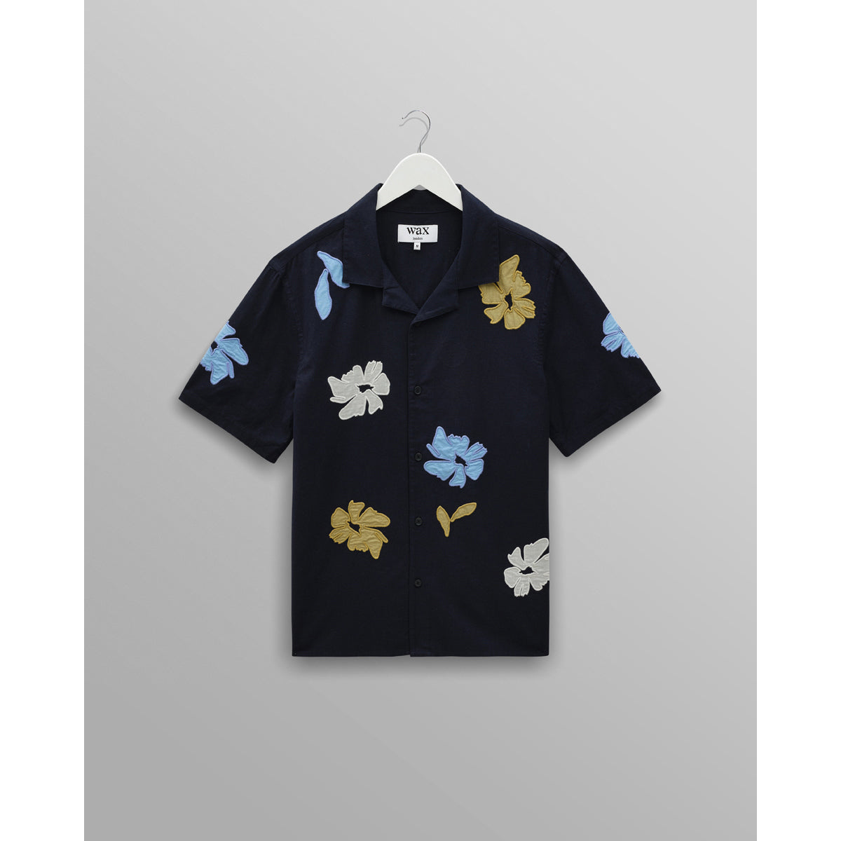 Wax London Flower Applique Didcot Short Sleeve Shirt - Navy/Multicolor Men's Tops - Sloane Boutique